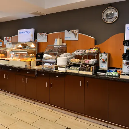 Holiday Inn Express Edmonton North By Ihg-3