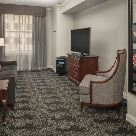 Embassy Suites By Hilton Portland Downtown-2