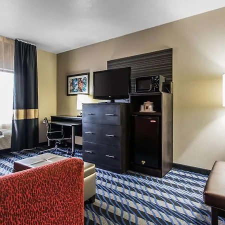 Comfort Suites Fairgrounds West-2