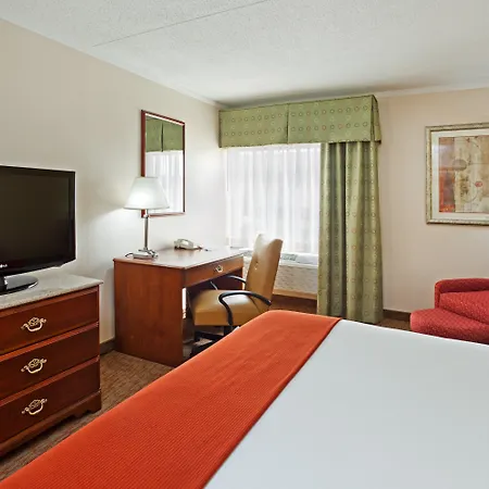 Holiday Inn Express & Suites Greensboro - I-40 Atwendover By Ihg-2