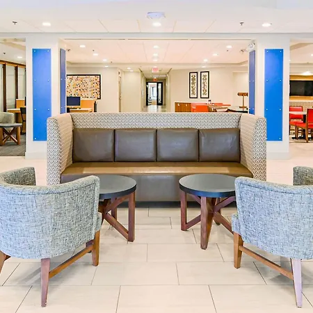 Holiday Inn Express Richmond Airport By Ihg-3