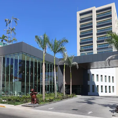 Holiday Inn & Suites - Puerto Vallarta Marina & Golf By Ihg-2