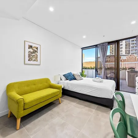 Arthur Hotel Bondi Junction No Reception And House Keeping No Sofa Bed-3