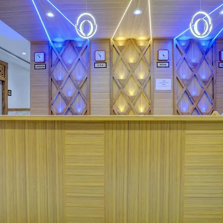 Hotel Arts International-2