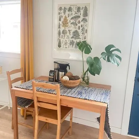 New Private Tiny Home Near Greenlake/Lightrail/I-5-3