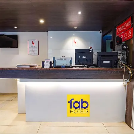 Fabhotel Karpagam - 900M From Nehru Stadium-2