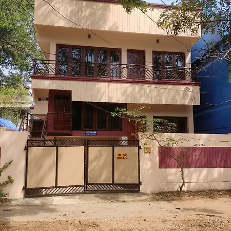 Sreevalsam Guest House-2