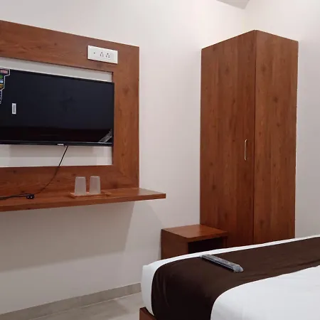 Hotel Raheja Residency-2