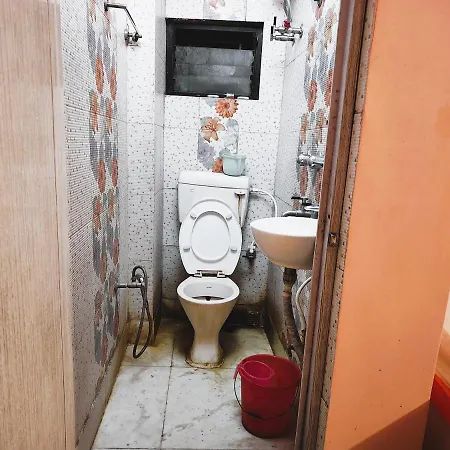 Staymaker Tirupati Guest House-3