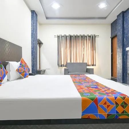 Fabhotel Shree Khatu Shyam Palace-2