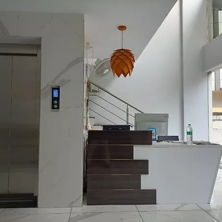 The Paradise International-2
