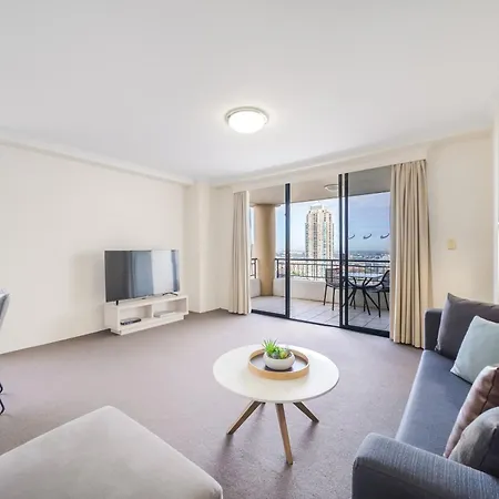 Oaks Sydney Castlereagh Suites-3