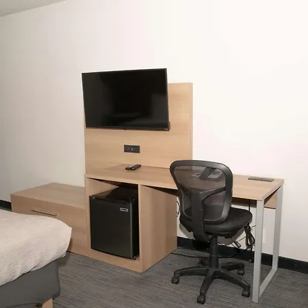Quality Inn Portland Airport Pdx-3