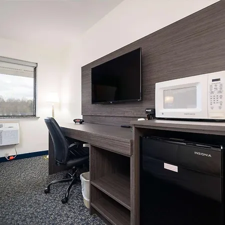 Baymont Inn & Suites By Wyndham-3