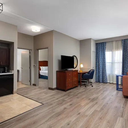 Hampton Inn & Suites El Paso-Airport-2