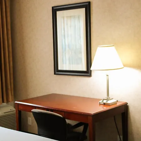 Prestige Aberdeen Lodge Kamloops-2