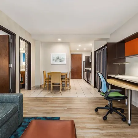 Home2 Suites Long Island City/Manhattan View-2