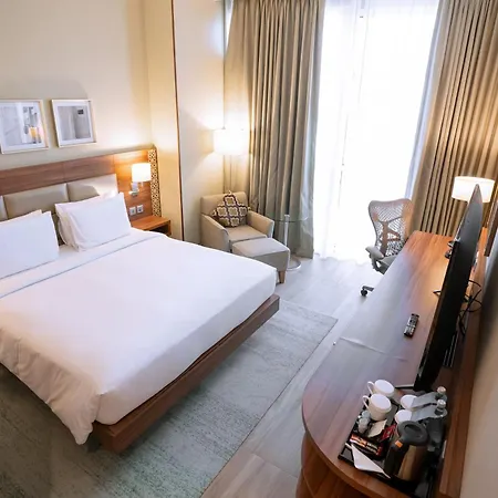 Hilton Garden Inn Dubai Deira-2