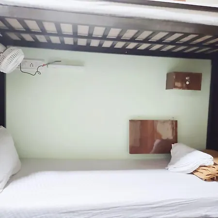 Vakola Dormitory Ac Beds-3