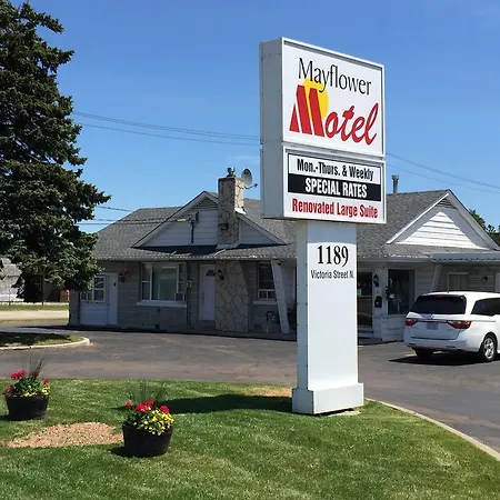 Mayflower Motel-3