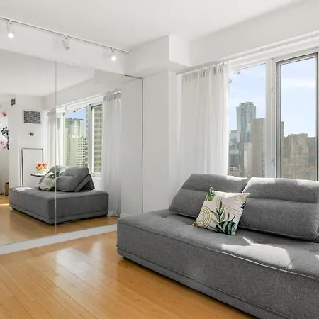 Modern 2-Bedroom Condo W Floor To Ceiling Windows-2