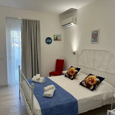 Blessed House Rooms-3