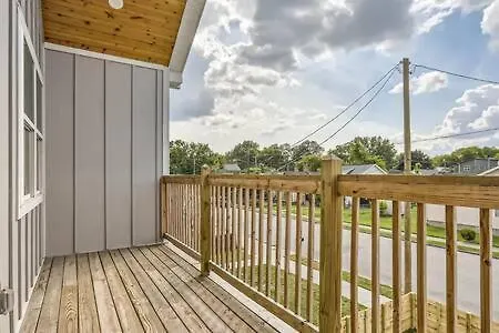 New Build 5 Min To Broadway Sleeps 10-3