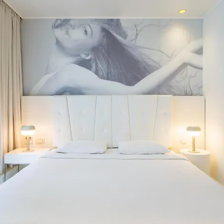 B-Aparthotel Regent-2