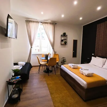 Blackwoody Contemporary Rooms - Napoli Centro Storico-2