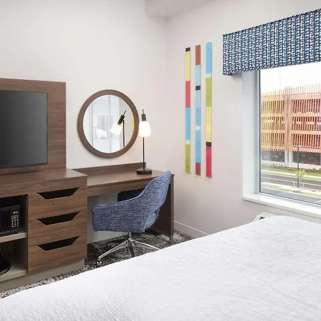 Hampton Inn & Suites Rochester Downtown-3