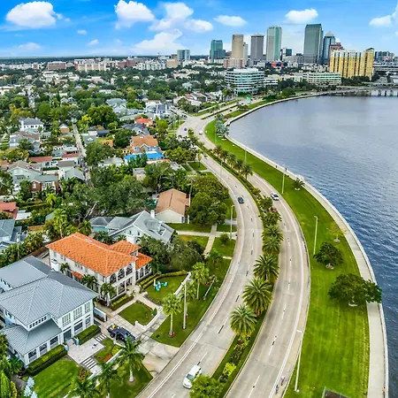 Bayshore Charmer-2