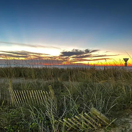 2501 S Ocean Blvd, 0811 - Ocean Front Sleeps 6-2