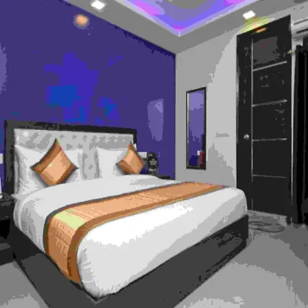 Airport Tourist Palace-3
