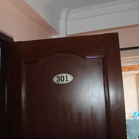 Hotel Happy Home Or Mudkhu Durbar-3