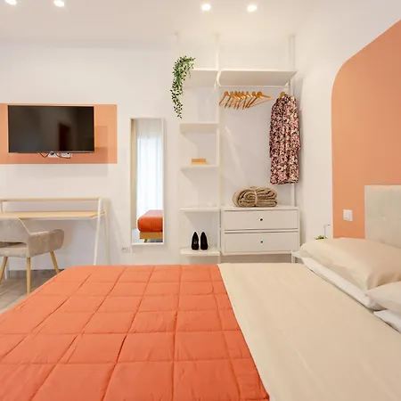 633 Appia Design Room-2