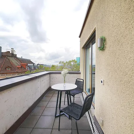 Numa Zurich Turi-3