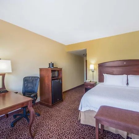 Hampton Inn & Suites Oklahoma City - South-2