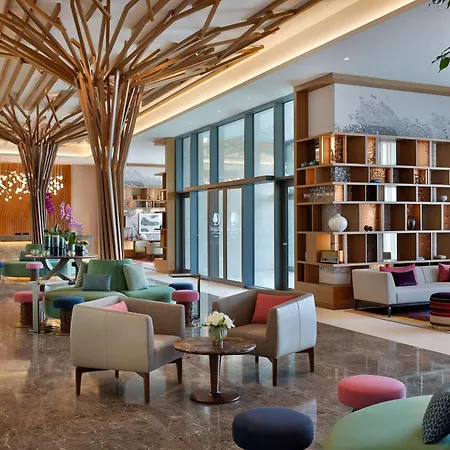 Doubletree By Hilton Sharjah Waterfront Hotel And Residences-2