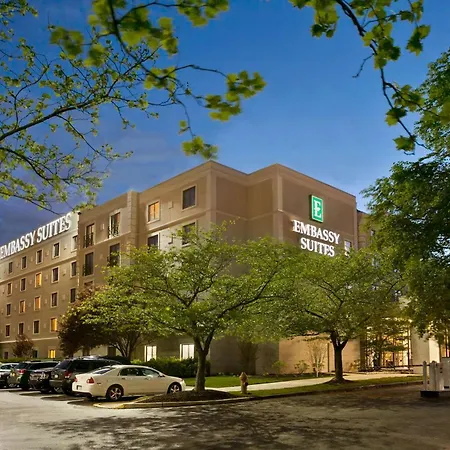 Embassy Suites By Hilton Philadelphia Airport-3