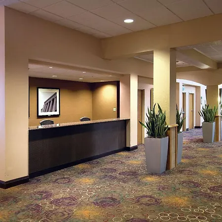 Embassy Suites By Hilton Kansas City International Airport-2