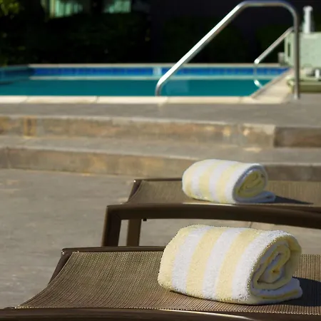 Doubletree By Hilton Orange County Airport-2