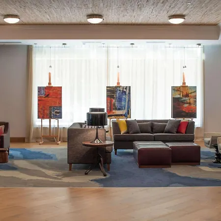 Hampton Inn And Suites By Hilton Portland-Pearl District-2