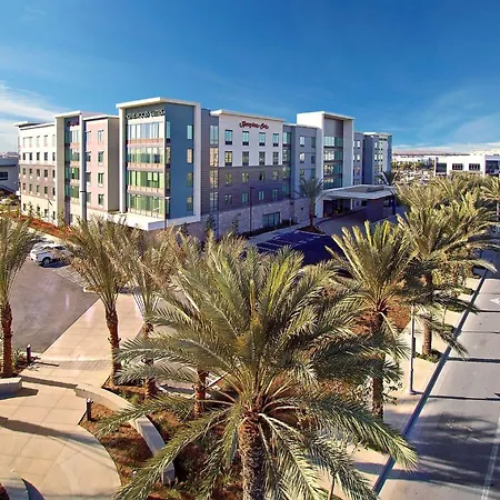 Hampton Inn Long Beach Airport, Ca-3