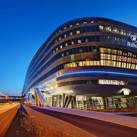 Hilton Frankfurt Airport-3