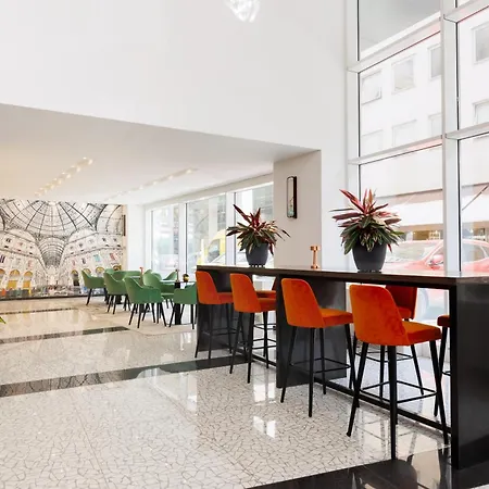Ih Hotels Milano Centrale-3