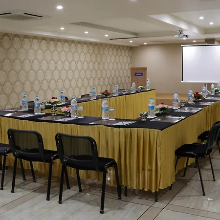 Grand Kailash Hotel-3