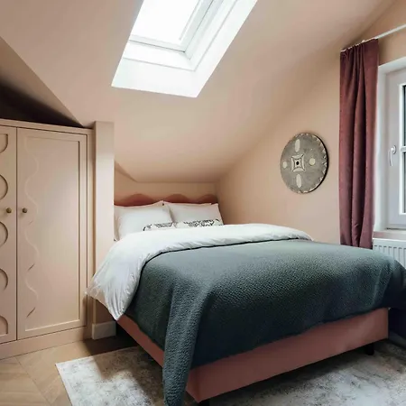 Clemonte Hotel - Your Reception-Less Boutique Hideaway-2