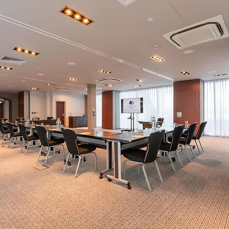 Doubletree By Hilton Hotel Newcastle International Airport-3