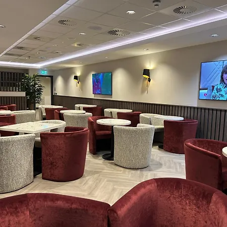 Tynecastle Park Hotel-2