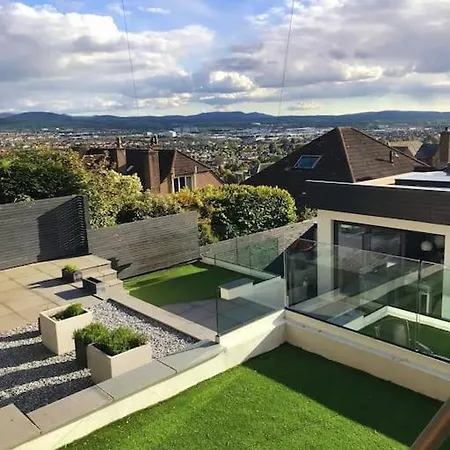 Kaimes Kip: Stylish Edinburgh Five Bedroom Home-3